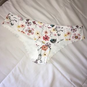 H&M Size 8 Floral bikini bottom